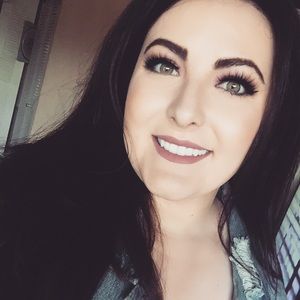 Meet your Posher, Shay